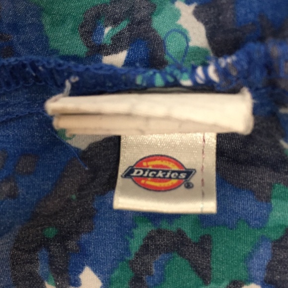 Dickies black label blue multi color XL scrub top - Picture 6 of 6